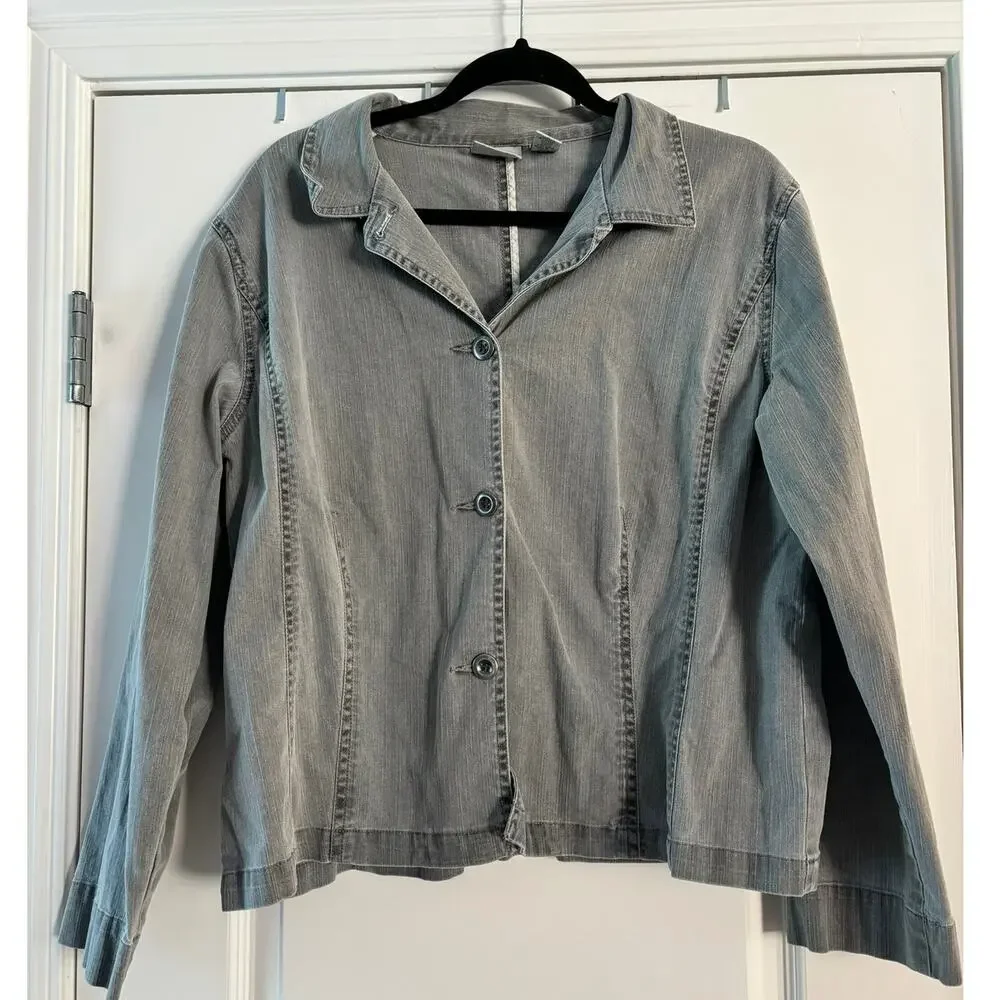 Chico's Light Gray Button Front Stretch  Collared Jean Jacket Size 2 (Large)